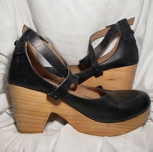 Free People clog heels